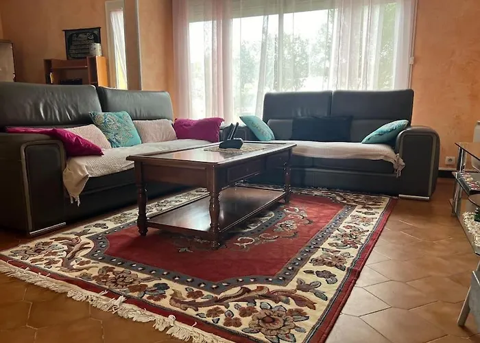 Le Cocon D'ali בית נופש לנגון