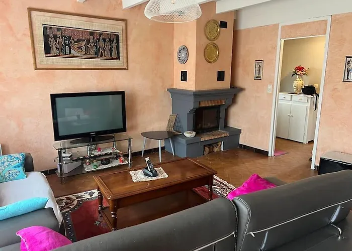 Le Cocon D'ali בית נופש לנגון